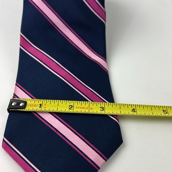 Nautica Horizontal Stripe Cravat Tie - Picture 2 of 5